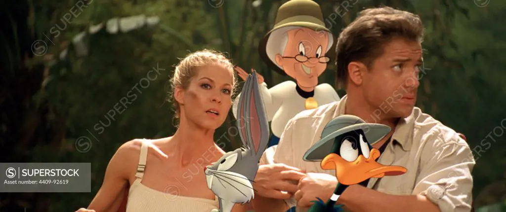 BRENDAN FRASER, JENNA ELFMAN and PATO LUCAS in LOONEY TUNES: BACK IN ACTION (2003), directed by JOE DANTE.