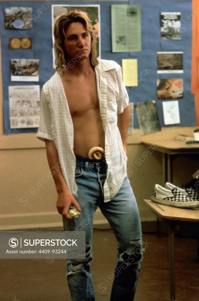 SEAN PENN in FAST TIMES AT RIDGEMONT HIGH (1982), directed by AMY HECKERLING.