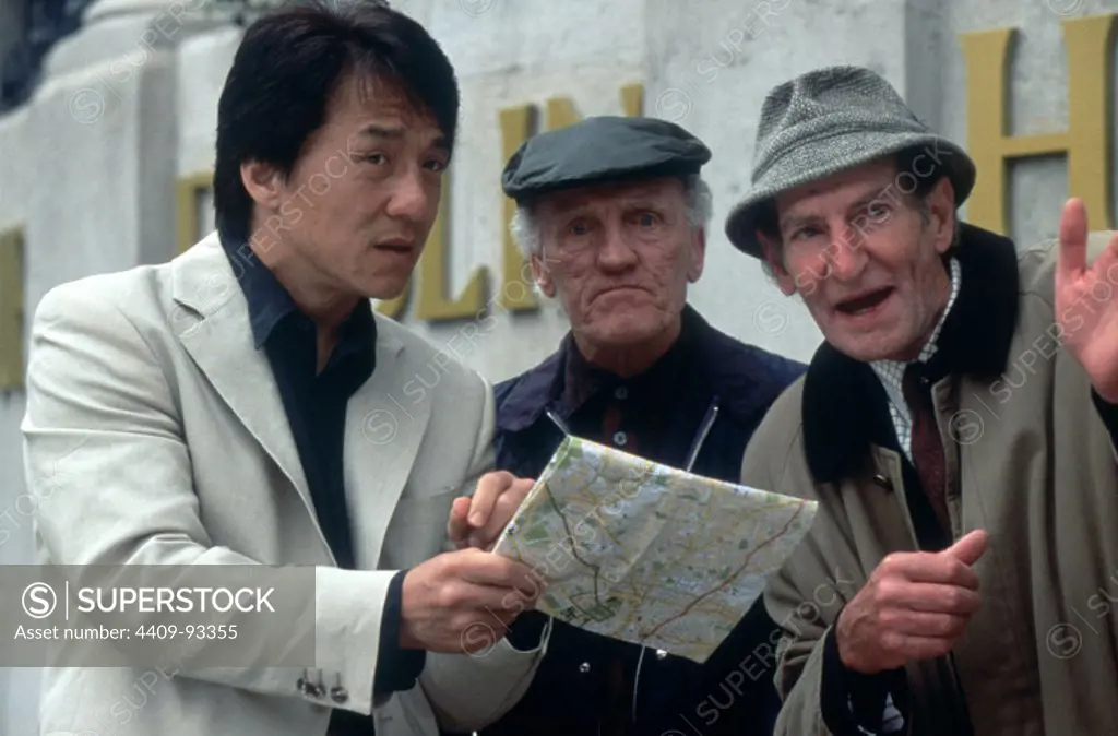 JACKIE CHAN in THE MEDALLION (2003), directed by GORDON CHAN.