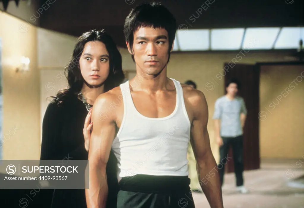 BRUCE LEE in RETURN OF THE DRAGON (1972) -Original title: MENG LONG GUO JIANG-, directed by BRUCE LEE.