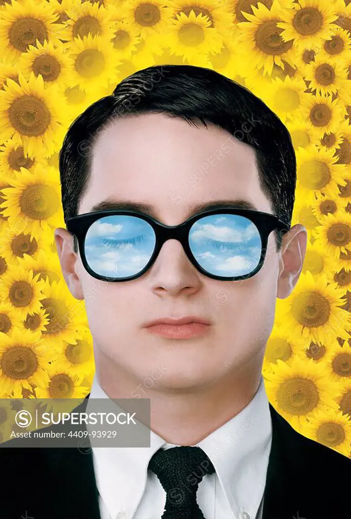 ELIJAH WOOD in EVERYTHING IS ILLUMINATED (2005), directed by LIEV SCHREIBER.