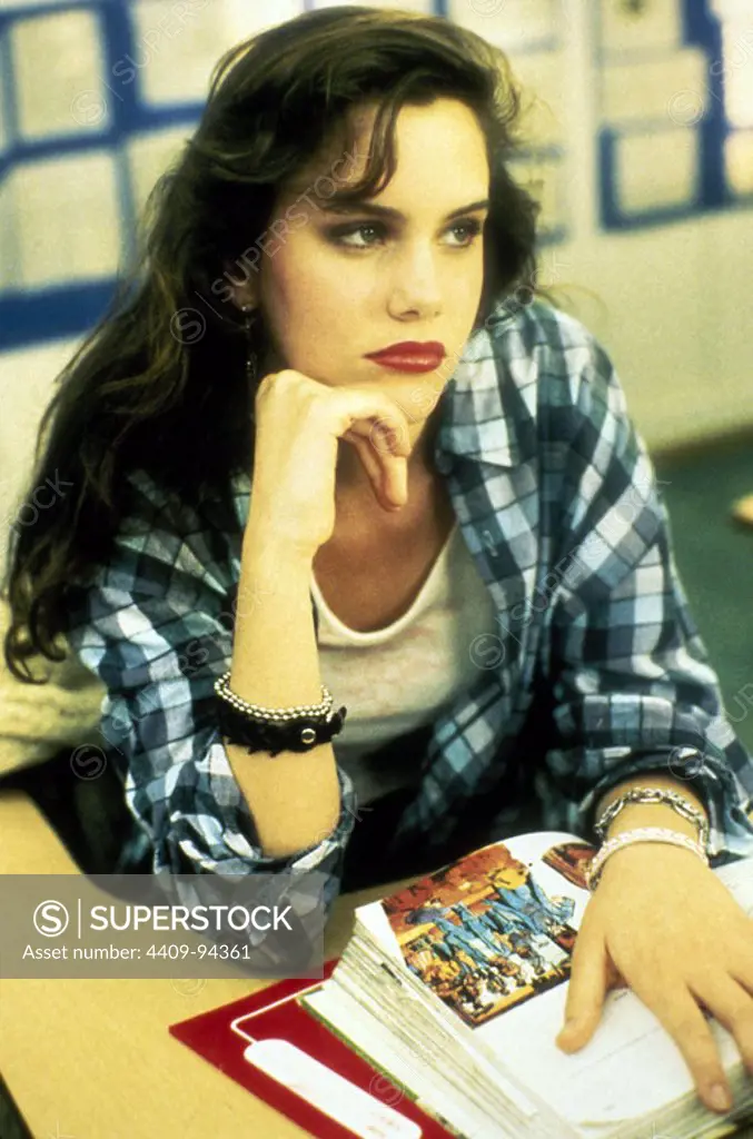 IONE SKYE in RIVER'S EDGE (1986), directed by TIM HUNTER.