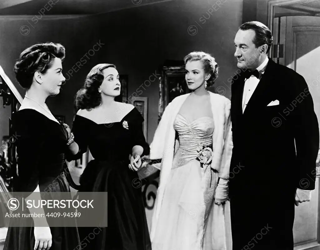 BETTE DAVIS, GEORGE SANDERS, MARILYN MONROE and ANNE BAXTER in ALL ABOUT EVE (1950), directed by JOSEPH L. MANKIEWICZ.