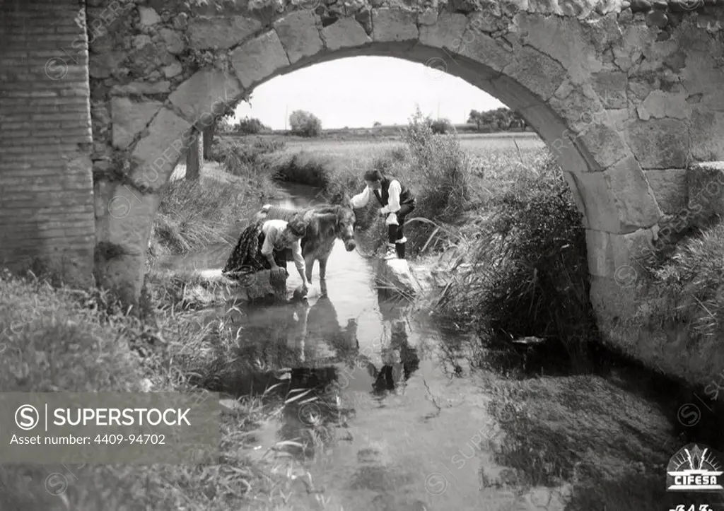 RUSTIC CHIVALRY (1935) -Original title: NOBLEZA BATURRA-, directed by FLORIAN REY.