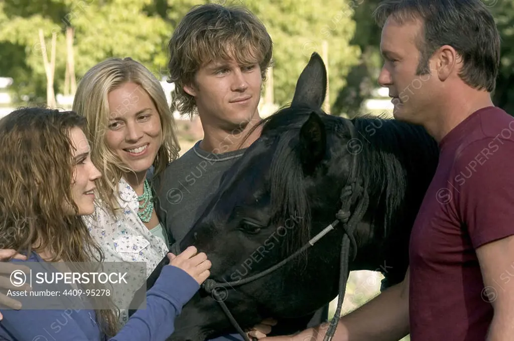 MARIA BELLO, TIM MCGRAW, ALISON LOHMAN and RYAN KWANTEN in FLICKA (2006), directed by MICHAEL MAYER.