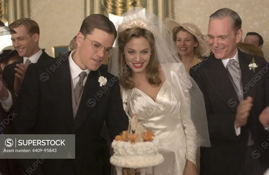 ANGELINA JOLIE and MATT DAMON in THE GOOD SHEPHERD (2006), directed by ROBERT DE NIRO. Copyright: Editorial use only. No merchandising or book covers. This is a publicly distributed handout. Access rights only, no license of copyright provided. Only to be reproduced in conjunction with promotion of this film.