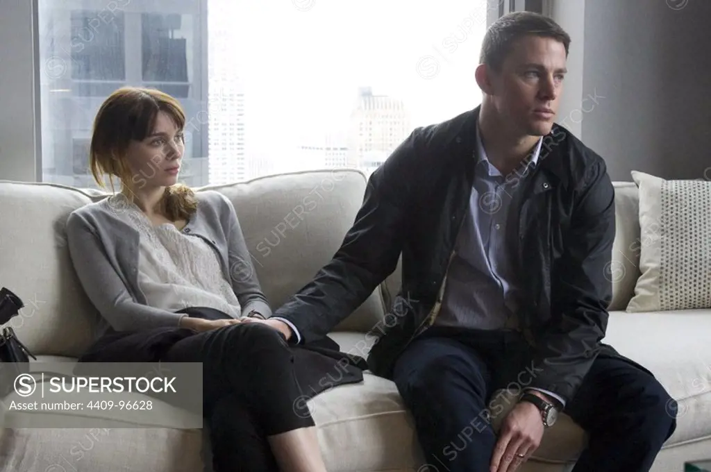 CHANNING TATUM and ROONEY MARA in SIDE EFFECTS (2013), directed by STEVEN SODERBERGH.