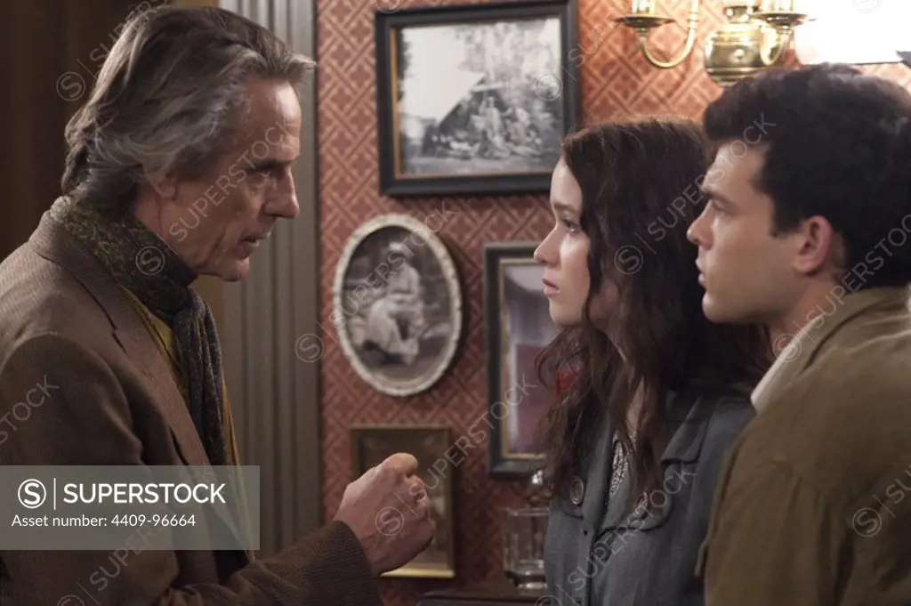 JEREMY IRONS, ALDEN EHRENREICH and ALICE ENGLERT in BEAUTIFUL CREATURES (2013), directed by RICHARD LAGRAVENESE.