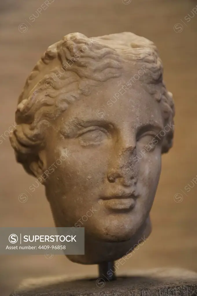 Head of an statue of the Aphrodite goddess. Ca. 300-290 BC. Glyptothek. Munich. Germany.