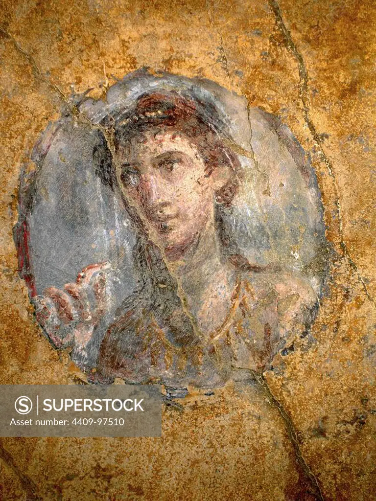 Fresco. Pompeian girl in a rondel, before 79AD. From a cubiculum in the House of the Golden Cupids, Pompeii. Location: CASA AMORINI DORATI. POMPEII. ITALIA.