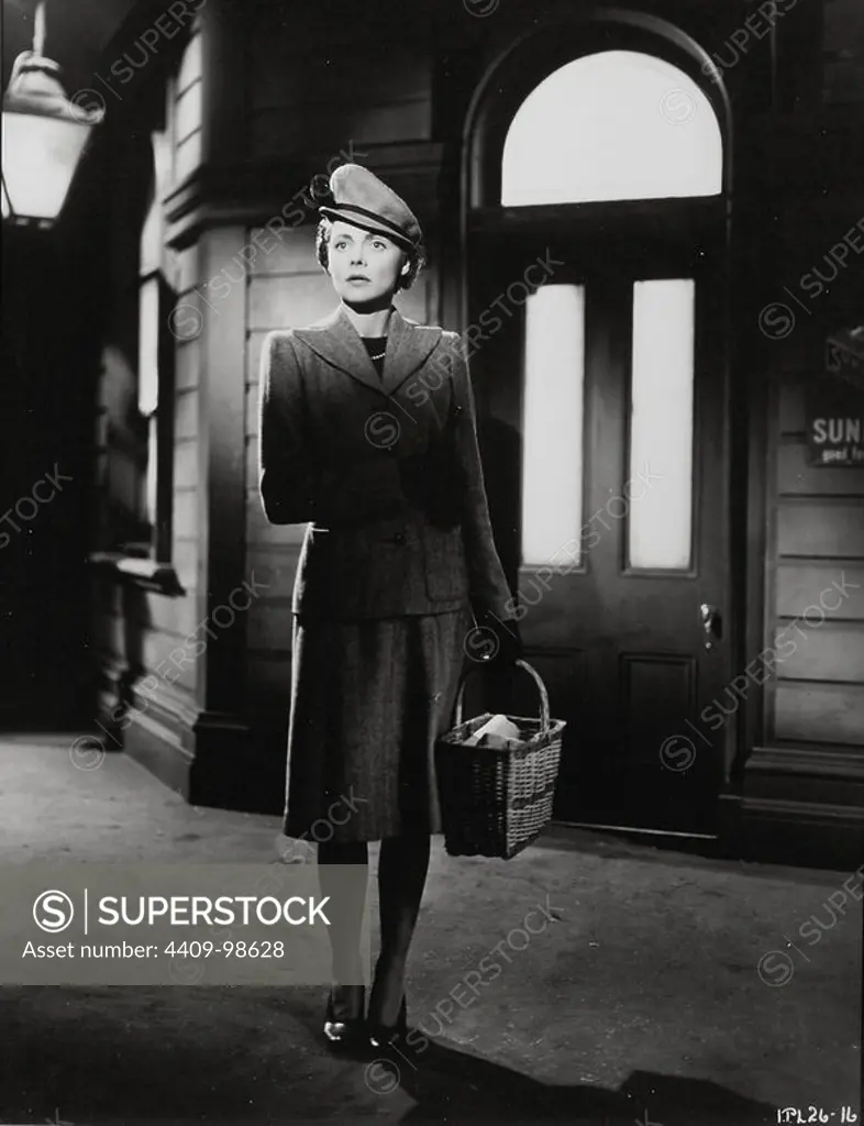 CELIA JOHNSON in BRIEF ENCOUNTER (1945), directed by DAVID LEAN.
