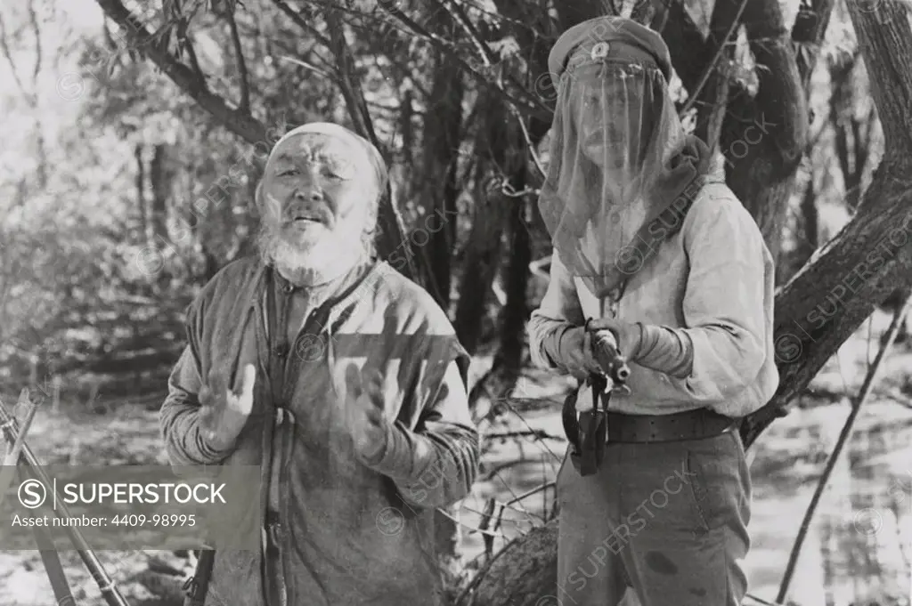 MAKSIM MUNZUK and YURI SOLOMIN in DERSU UZALA (1975), directed by AKIRA KUROSAWA.
