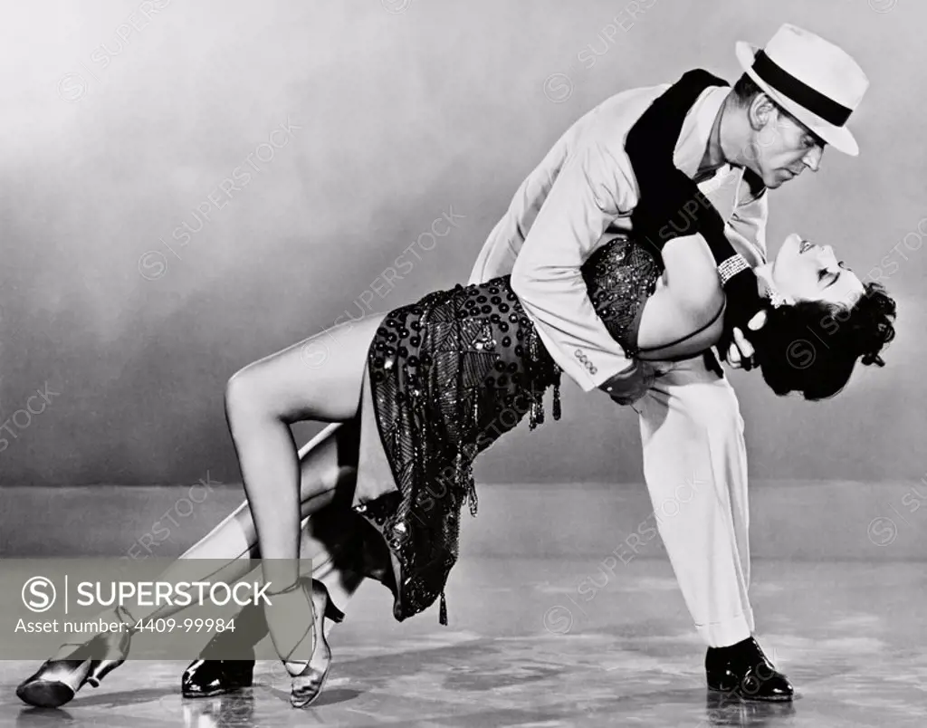 CYD CHARISSE and FRED ASTAIRE in THE BAND WAGON (1953), directed by VINCENTE MINNELLI.