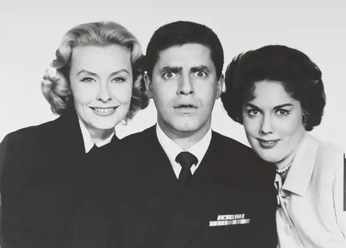 JERRY LEWIS, DINA MERRILL and DIANA SPENCER (ACTRIZ) in DON'T GIVE UP THE SHIP (1959), directed by NORMAN TAUROG.