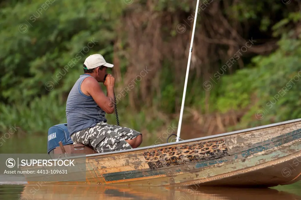 Search Jaguars boat Encontros das Aguas Pantanal Brazil