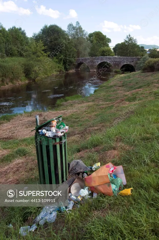 Trash overflowing Bank of the River Armançon France