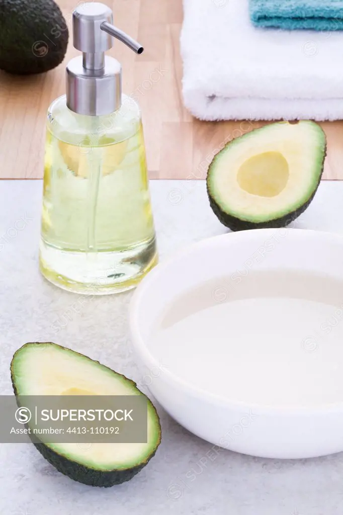 Vegetable oil Avacado for a physical application