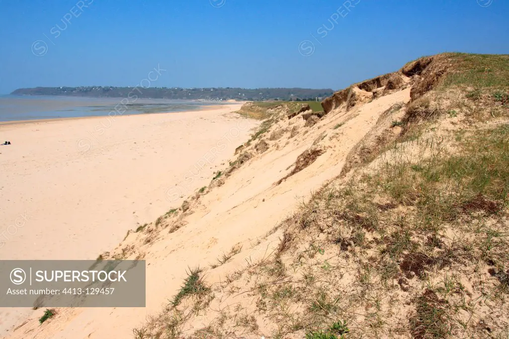Collapse of the dunes on the coast of the Channel France