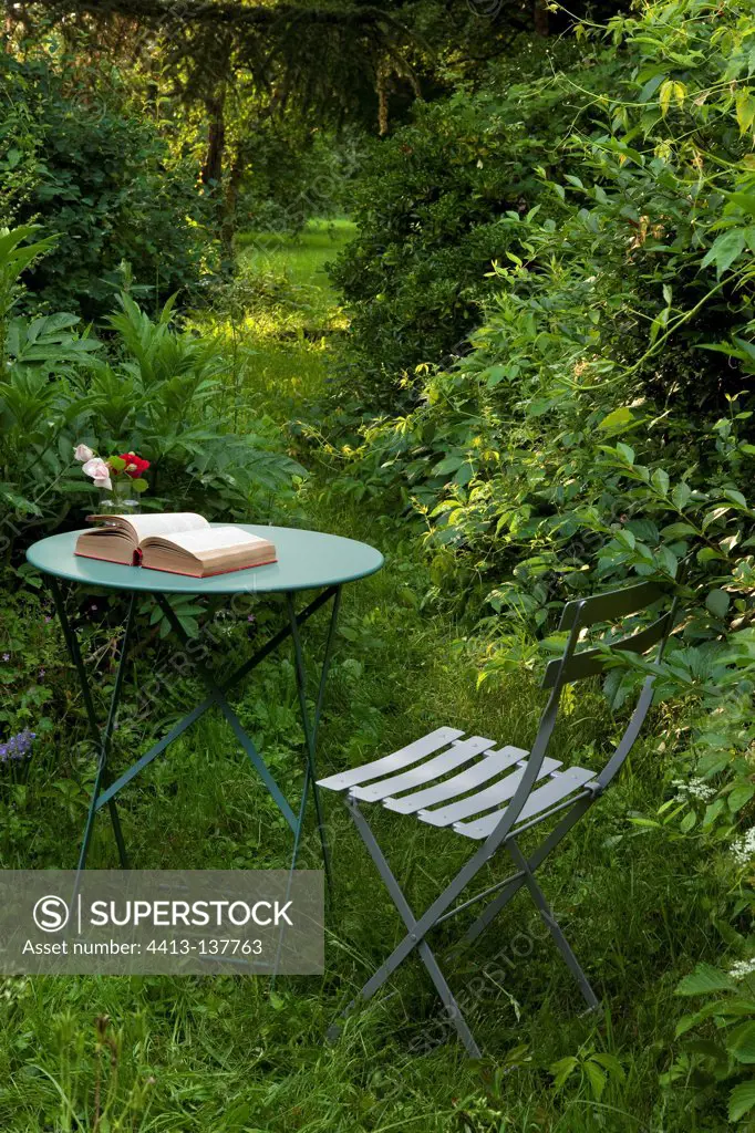Resting place for reading in a garden