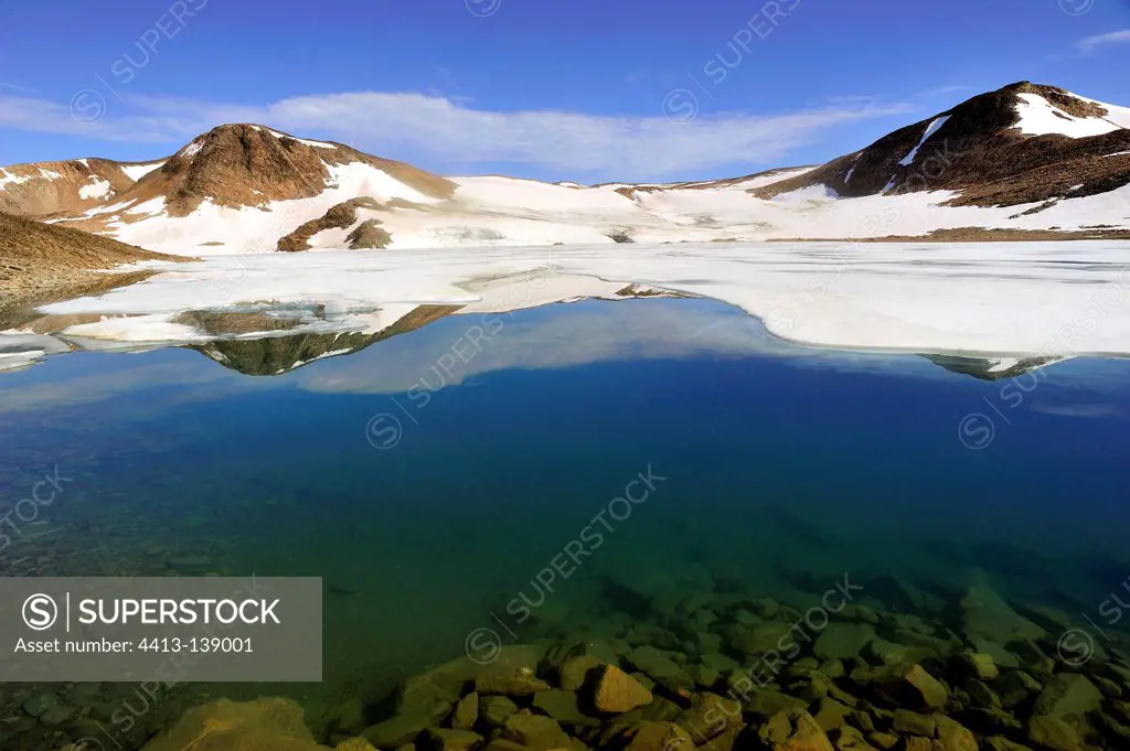 Mountain Lake LiverpoolLand Greenland