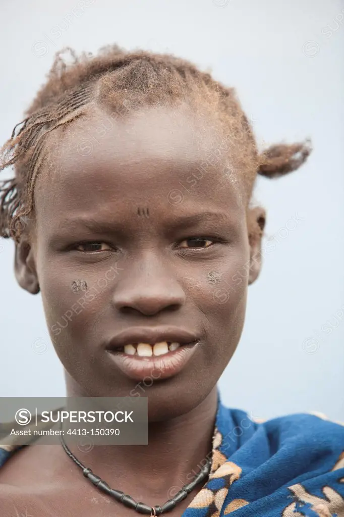 Portrait of a woman Nuer Cattle Camp in the Tioch Soudan