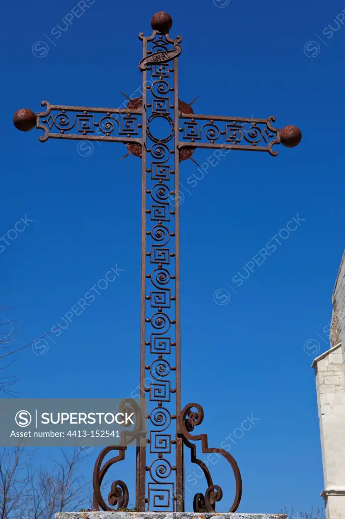 Cross Provence in Provence France