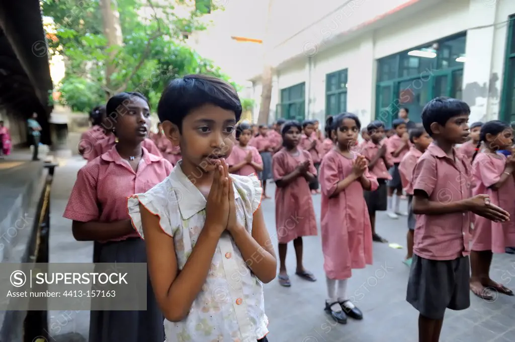 Schoolchildren from the Tomorrow Foundation in Calcutta Indi