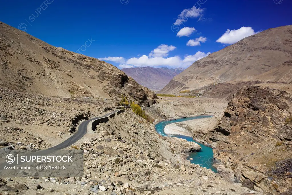 Road and river to Padum Zanskar Ladakh Himalaya India
