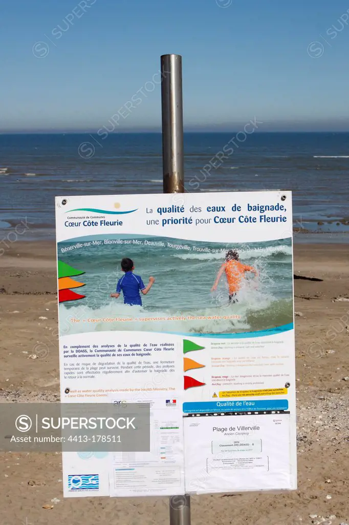 Information panel on the quality of water on a beachFrance