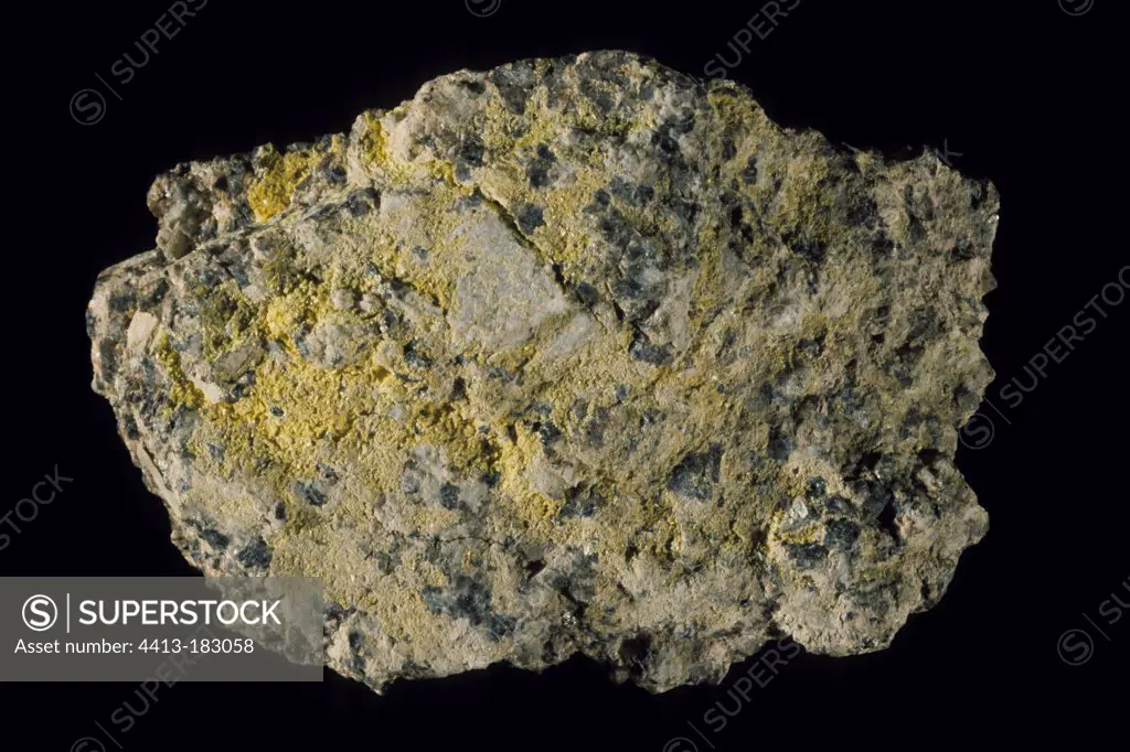 Granite with yellow uranium product