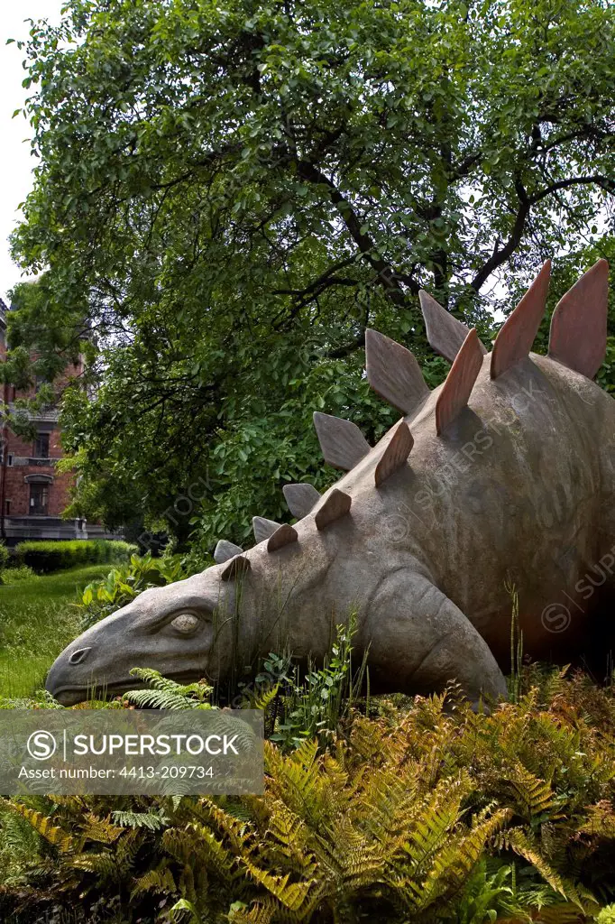 Stegosaurus with its real size at plants Garden Paris