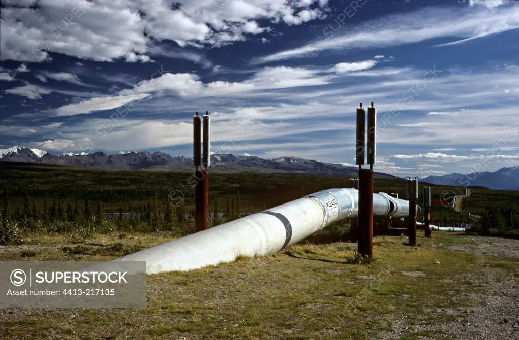 Oil pipeline across Alaska
