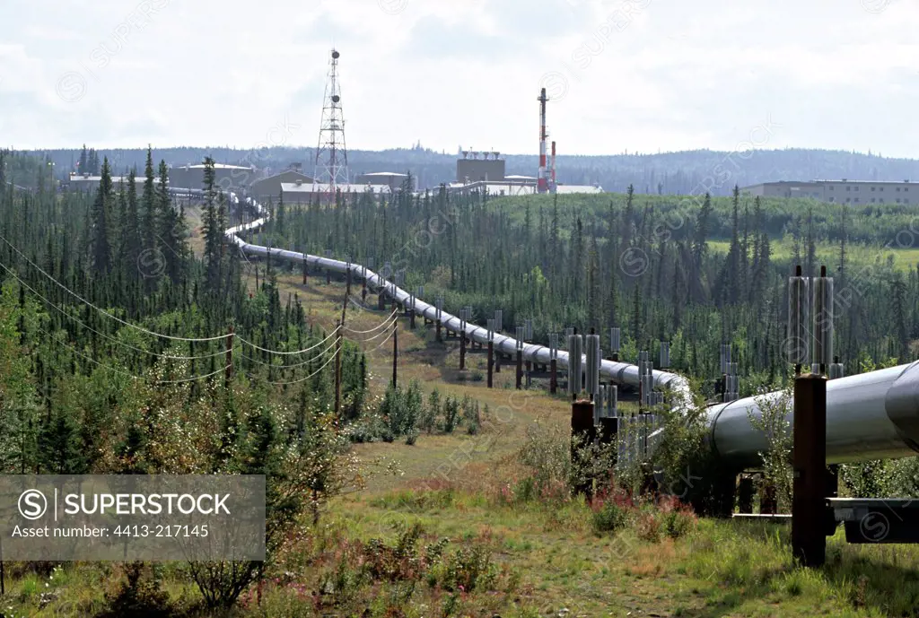 Oil pipeline across Alaska