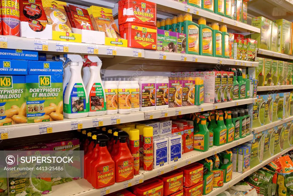 Plant health products with the ray gardening of supermarket