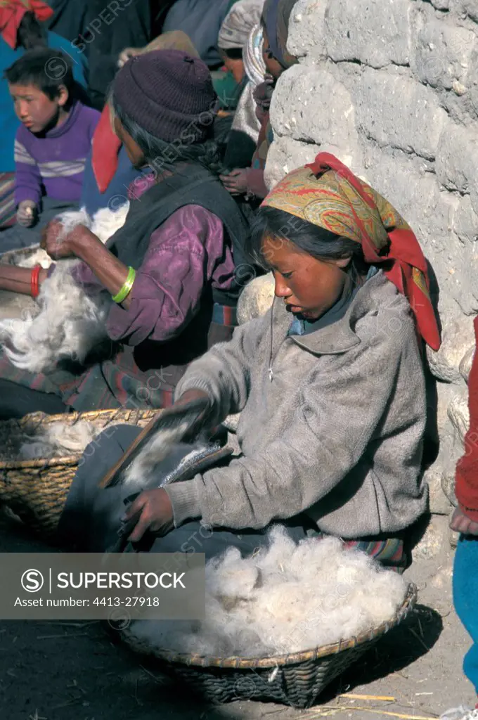 Women working the wool Mustang Nepal
