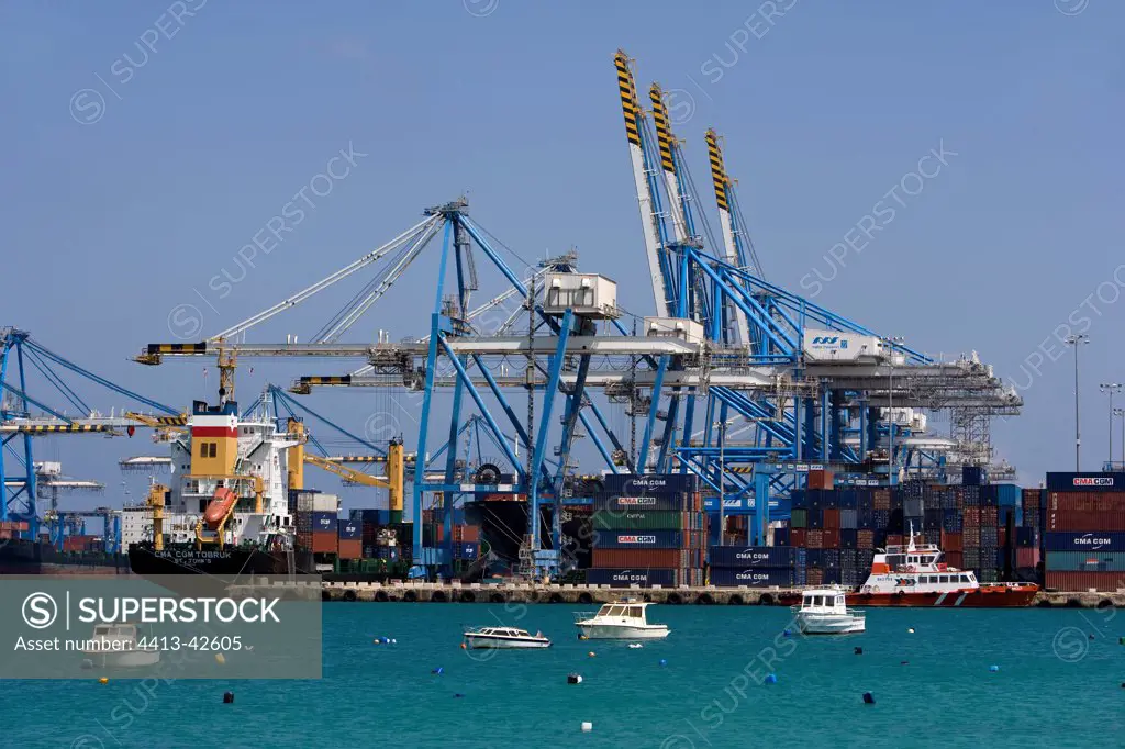 Fish farms and cargo harbour of Benghisa Malta