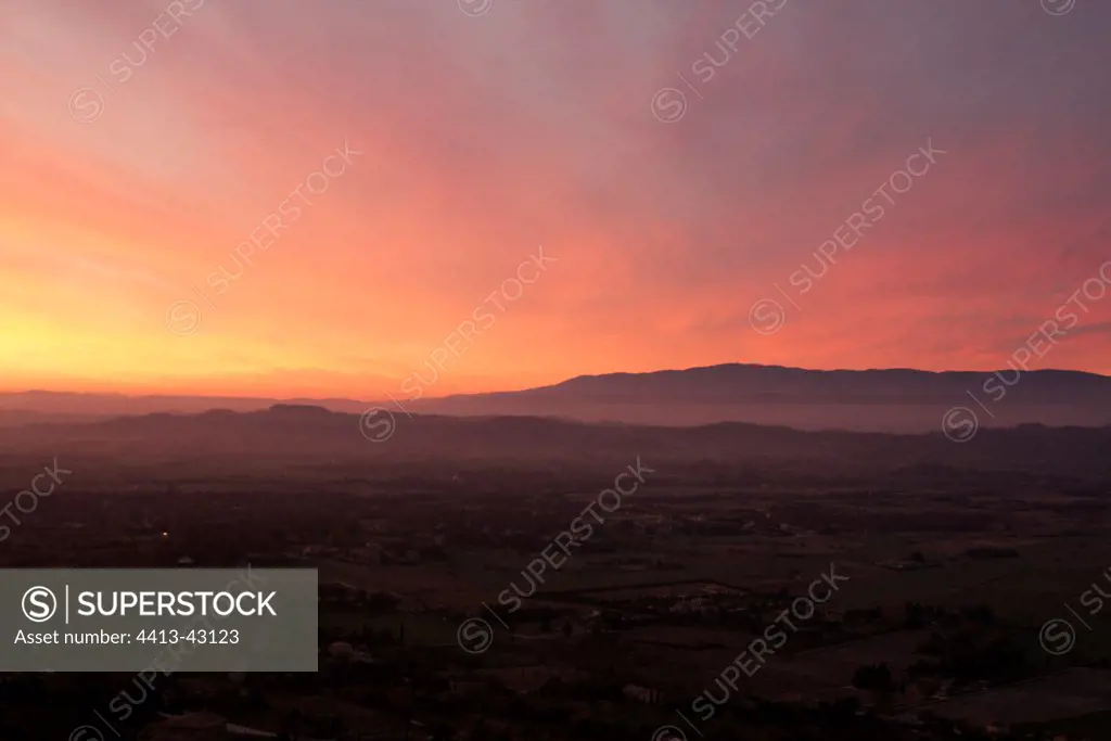 Sunrise over the Luberon France