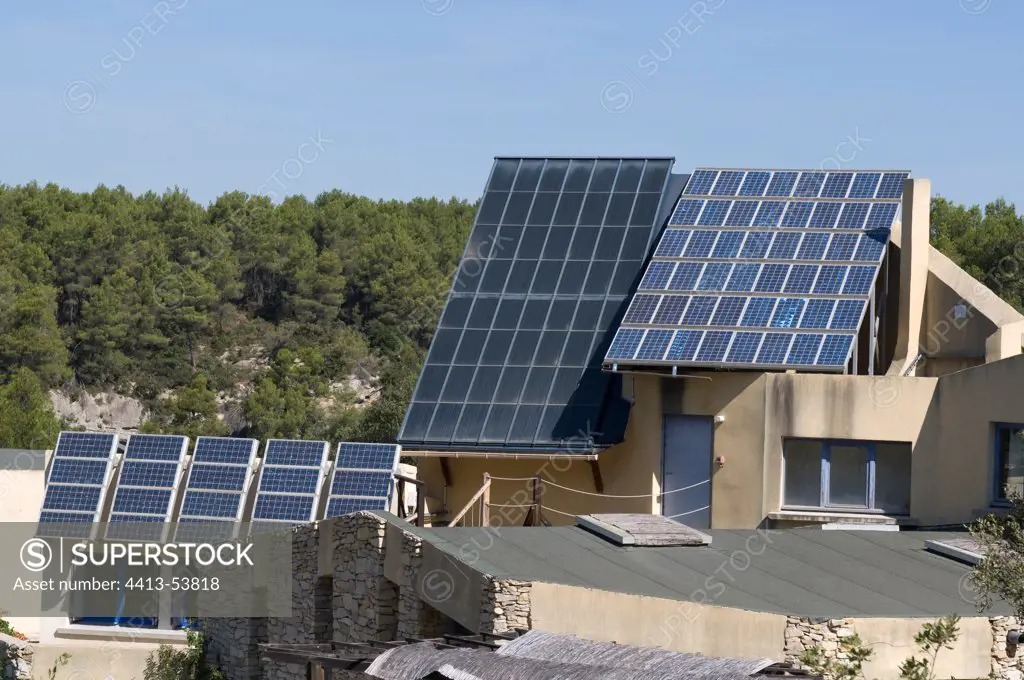 Photovoltaic panels and thermal on roofs