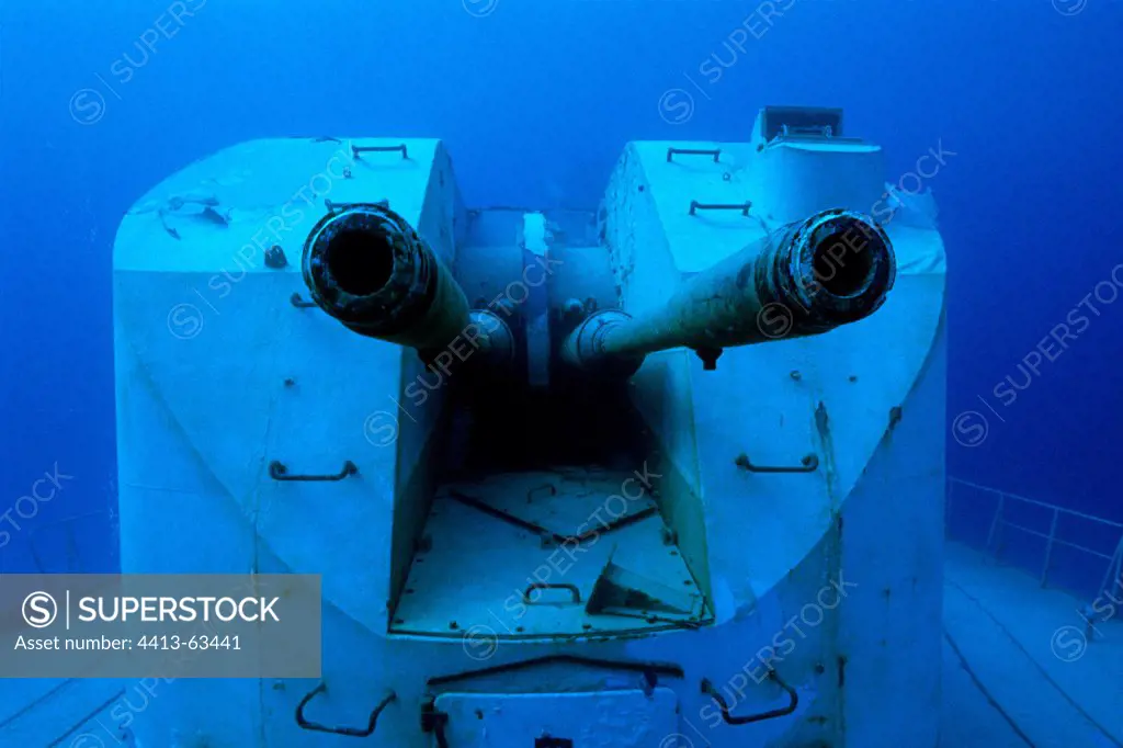 Russian wreck of the 356 flowed for divers Cayman Islands