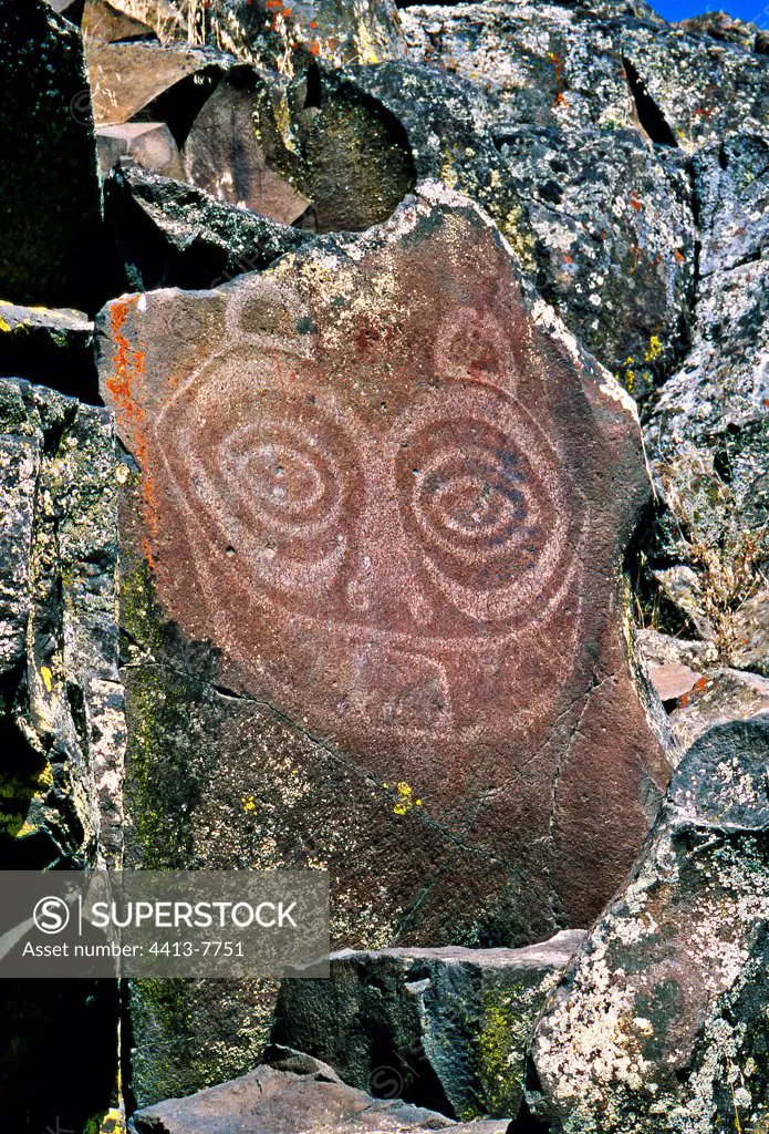 Indian petroglyph Columbia valley Oregon USA