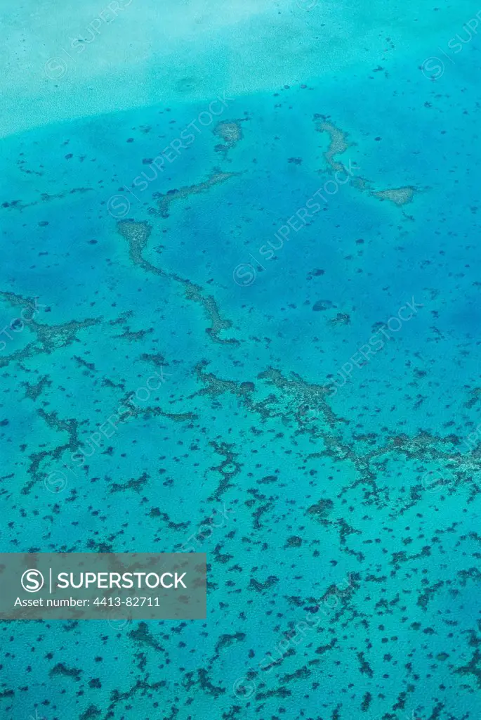 Aerial view of the reef inside the large reef Gatope