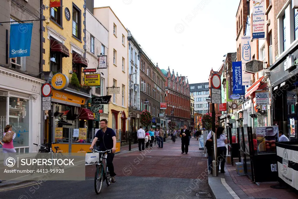 Street of the pedestrianized town centre in Dublin ireland