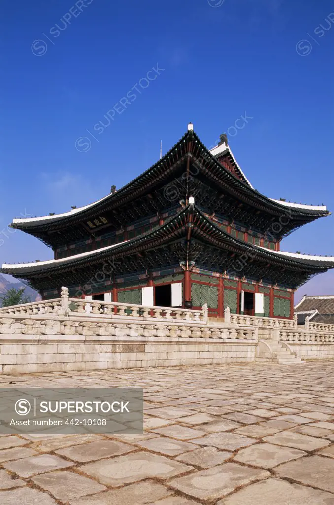 Geunjeongjeon Pavilion Gyeongbokgung Palace Seoul, South Korea