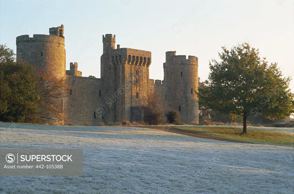 Facade of a castle, Bodiam Castle, East Sussex, England