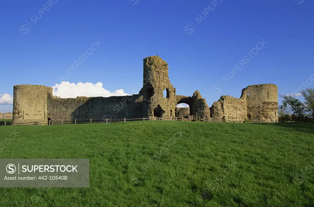 Ruins of a castle, Pevensey Castle, East Sussex, England