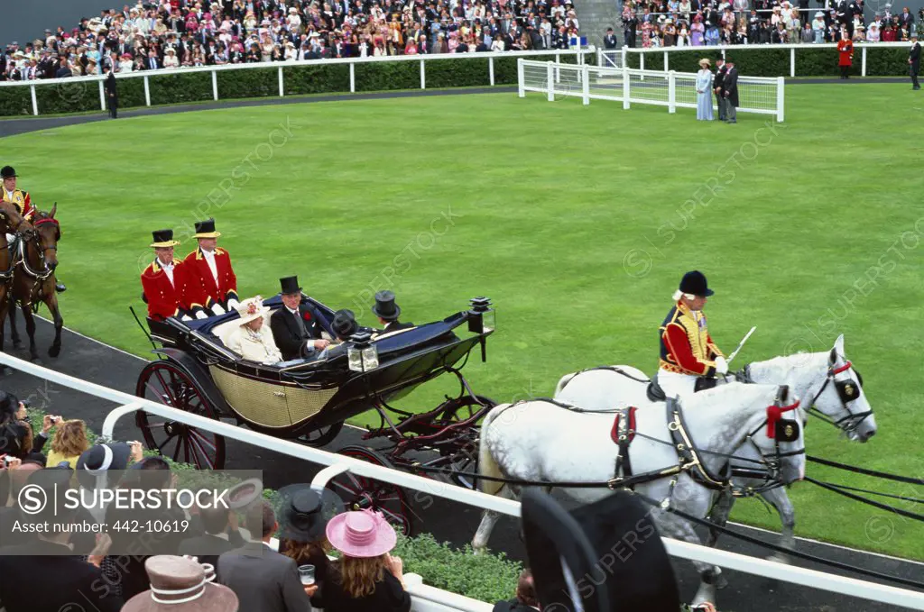 HRH Queen Elizabeth and Prince Philip entering in the racecourse, Ascot Racecourse, Ascot, England