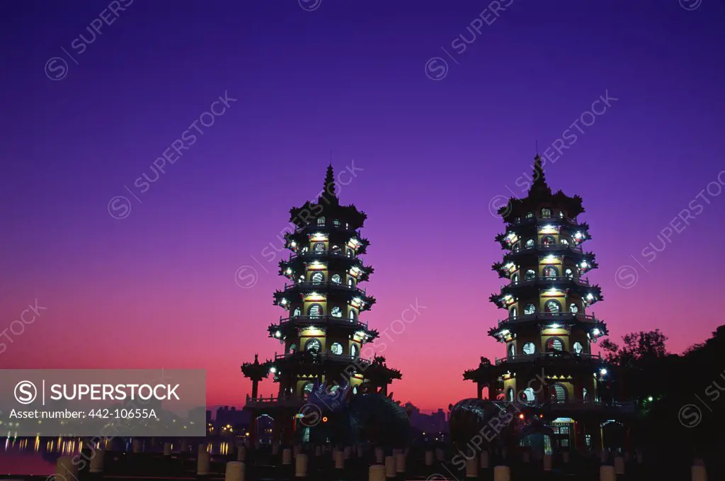 Taiwan,Kaohsiung,Lotus Lake,Dragon and Tiger Pagodas
