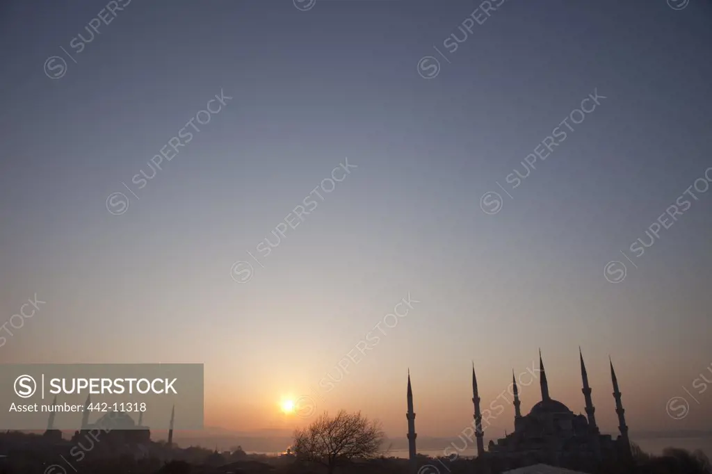 Silhouette of a mosque with a museum, Blue Mosque, Aya Sofya, Istanbul, Turkey