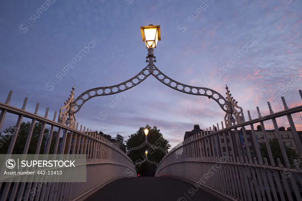 Ireland, Dublin, Halfpenny Bridge