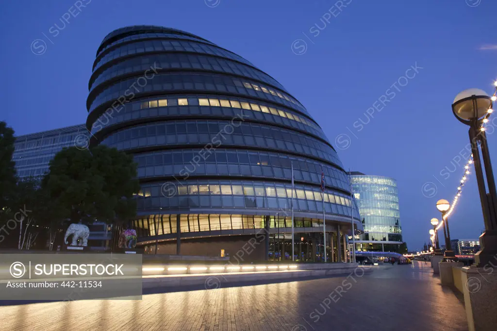 UK, England, London, City Hall, Mayors Office at dusk